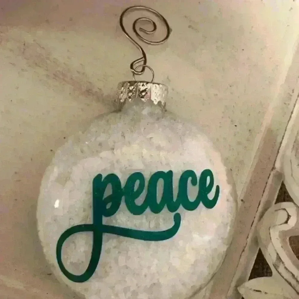 NWOT Peace Ornament - free w any purchase